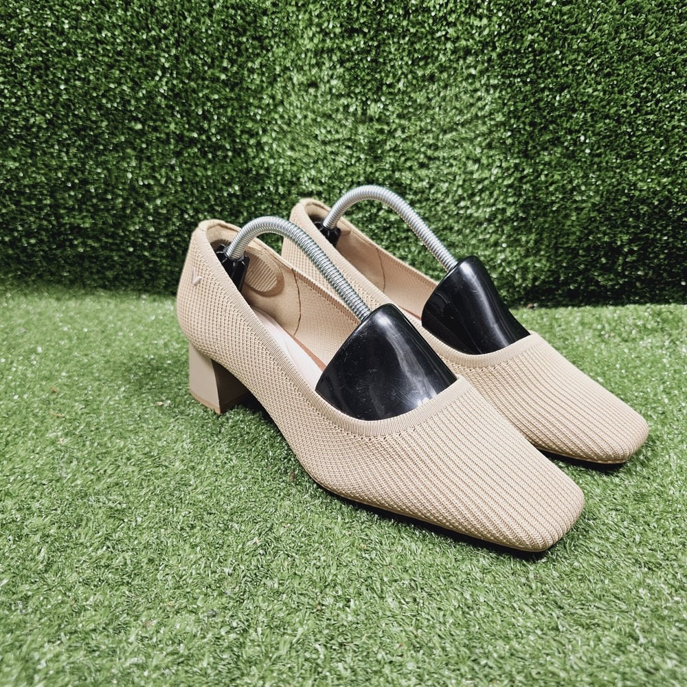 Vivaia Melody Pro Beige Square Toe Chunky Heel Pumps Womens 39 US Size 8